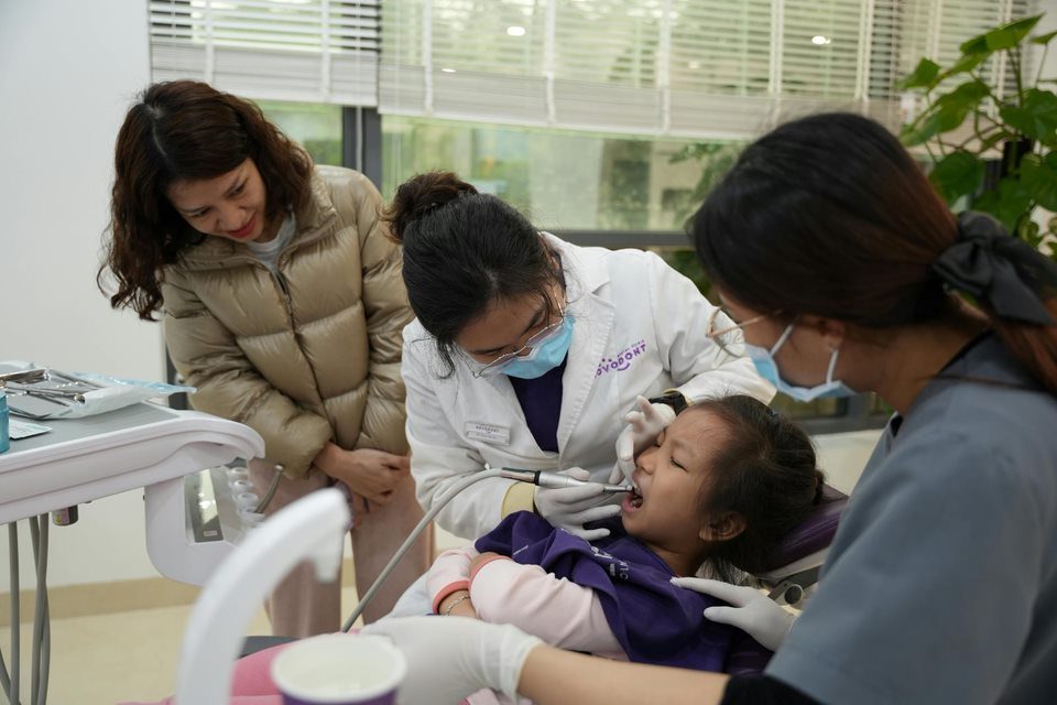 Building Healthy Smiles with a Trusted Family Dentist